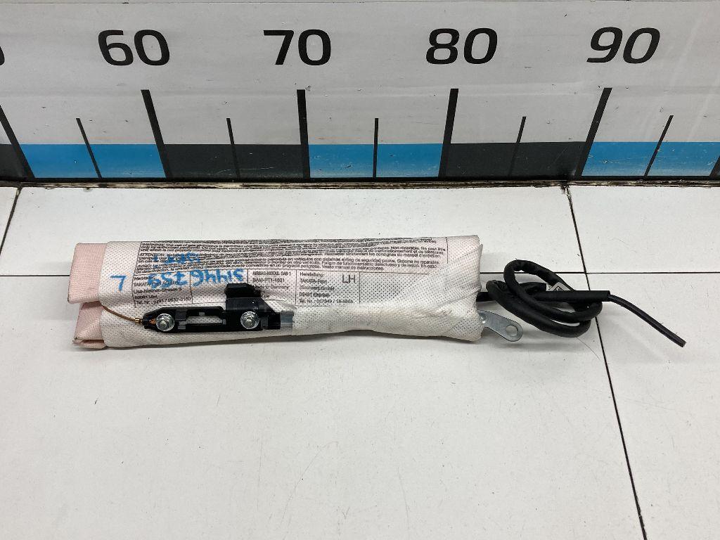 Подушка безопасности боковая (в сиденье) 5L0880241B VAG