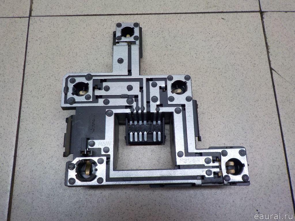 Плата заднего фонаря правого