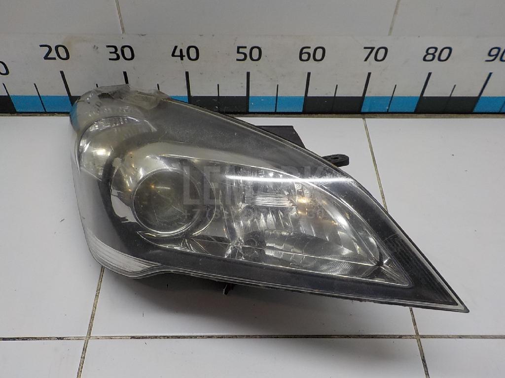 Фара правая 921021H070 Hyundai-Kia