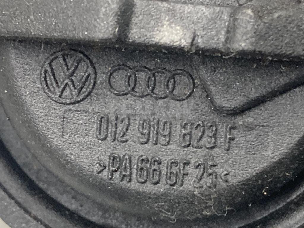 Датчик включения заднего хода для  BMW 3-serie E90/E91 2005-2012