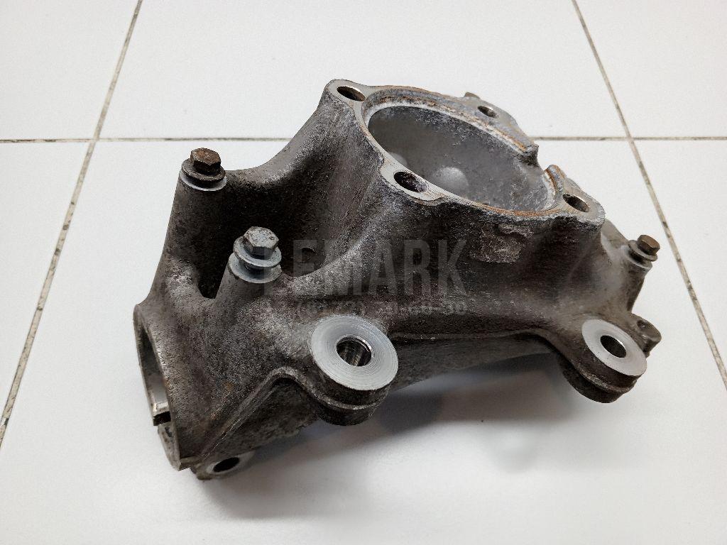 Кулак поворотный передний правый для  Audi A3 [8PA] Sportback 2004-2013