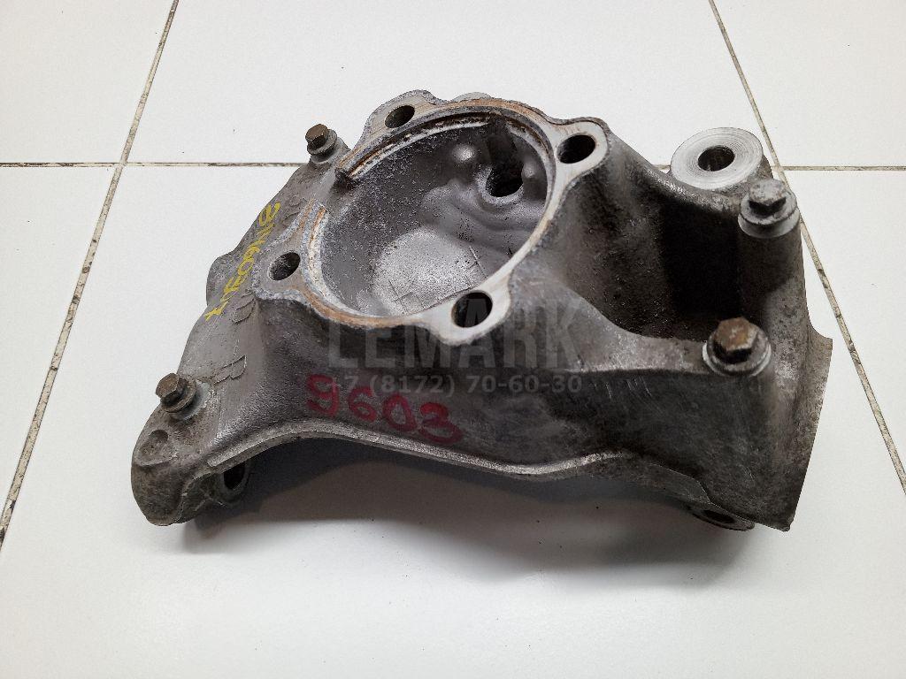Кулак поворотный передний правый для  Audi A3 [8PA] Sportback 2004-2013