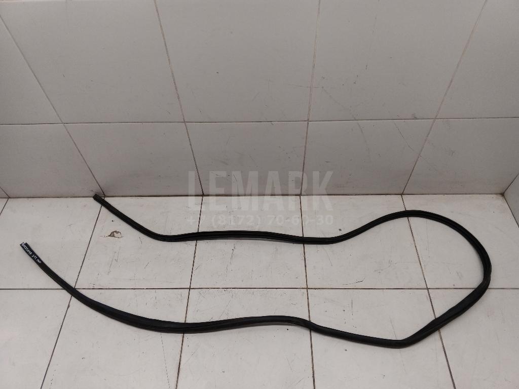 Уплотнитель двери 769224EA0A Nissan