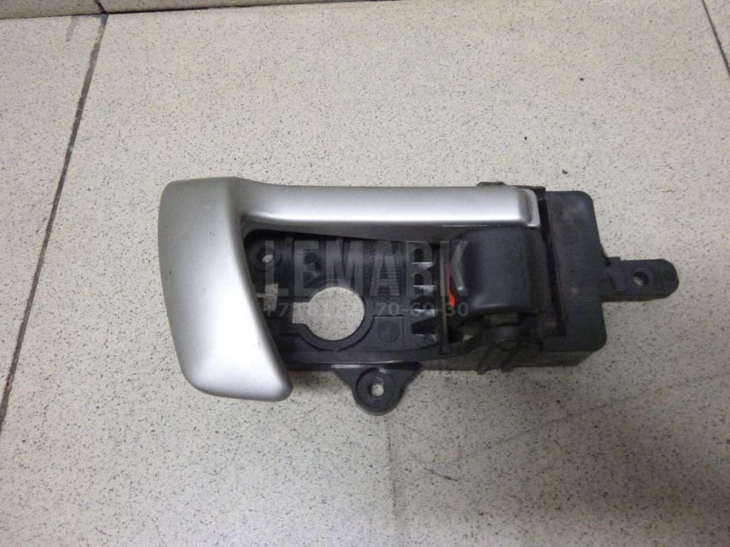 Ручка двери передней внутренняя правая 826202B010WK Hyundai-Kia