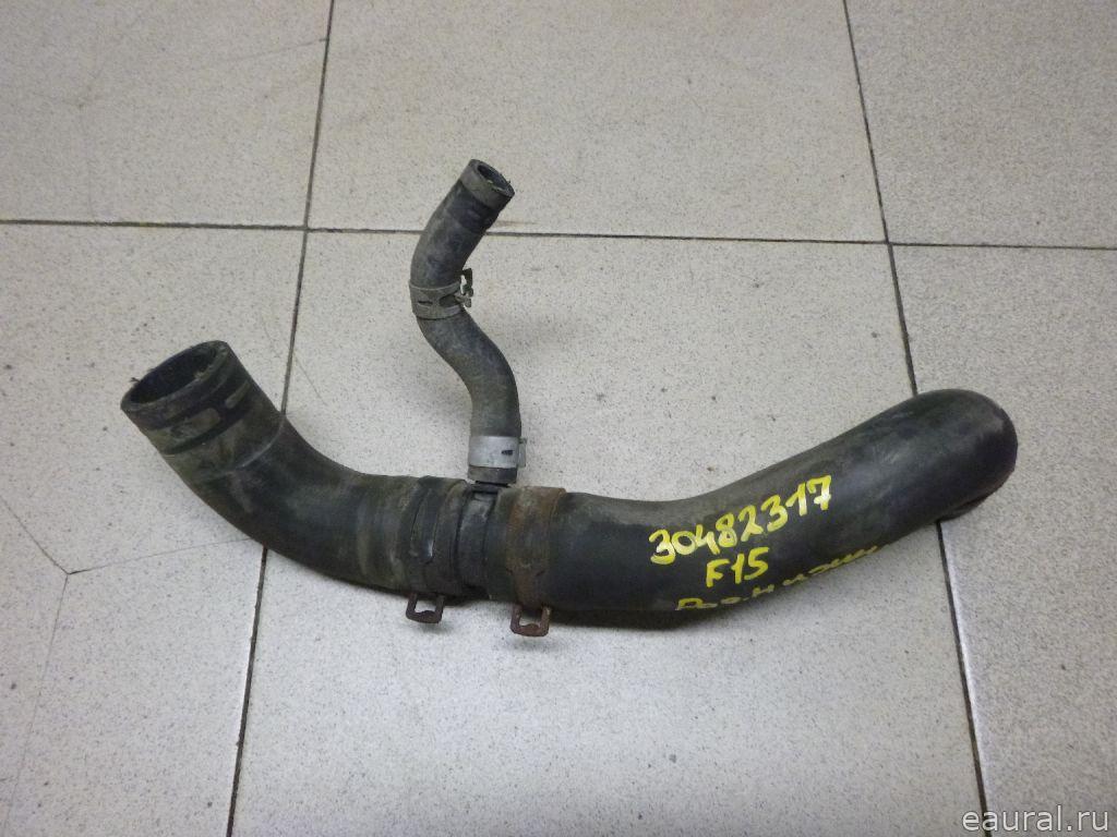 Патрубок радиатора