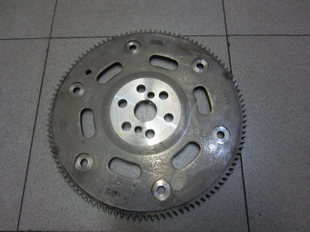 Маховик 5120905 Ford