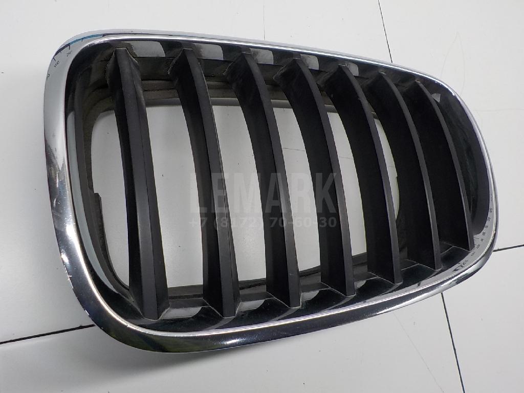 Решетка радиатора левая для  BMW X1 E84 2009-2015
