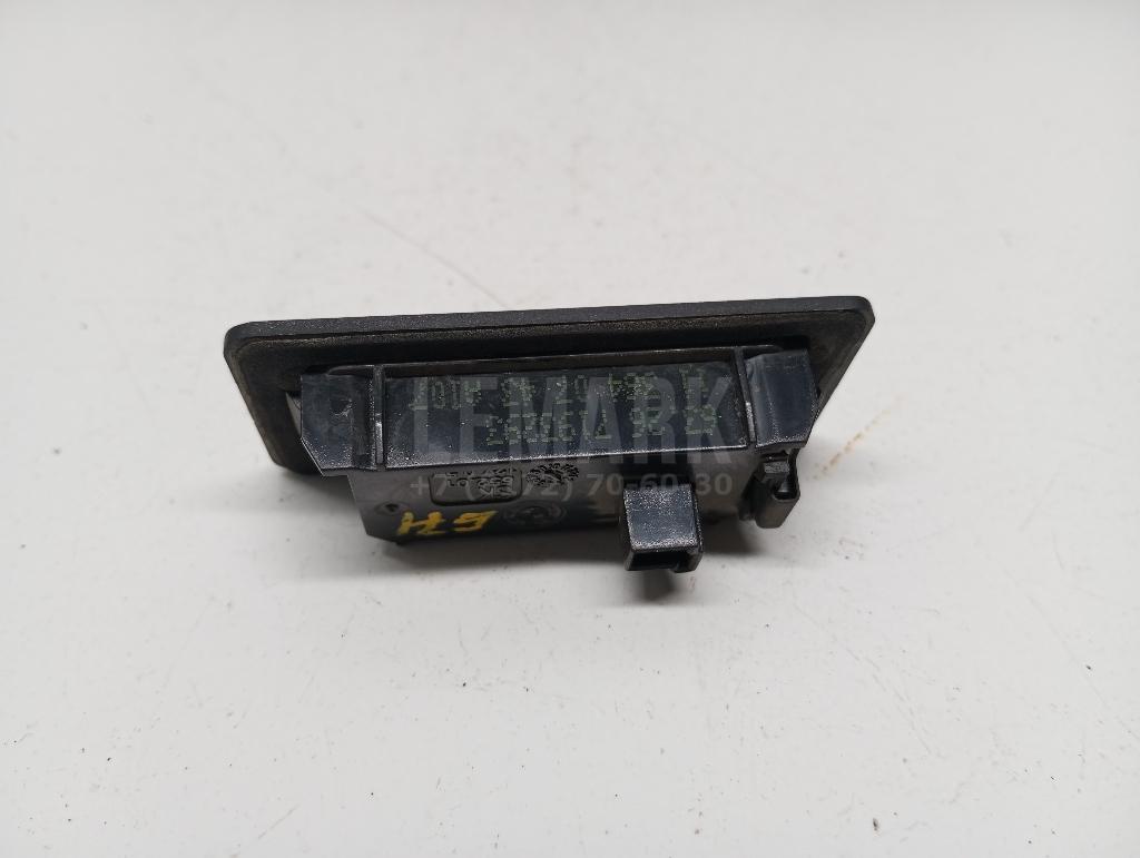 Фонарь подсветки номера для  BMW 3-serie E90/E91 2005-2012