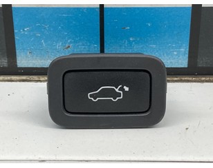Кнопка открывания багажника для Volvo V70 2007-2016 с разборки состояние отличное