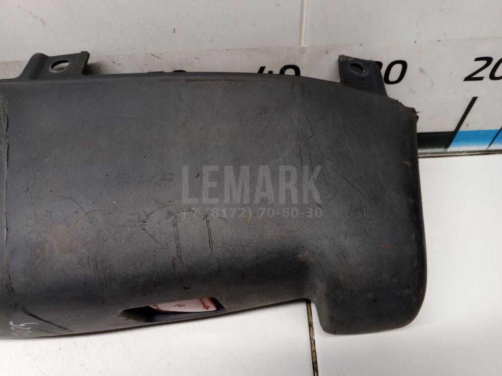 Накладка заднего бампера правая для  Ford Fiesta 2001-2008