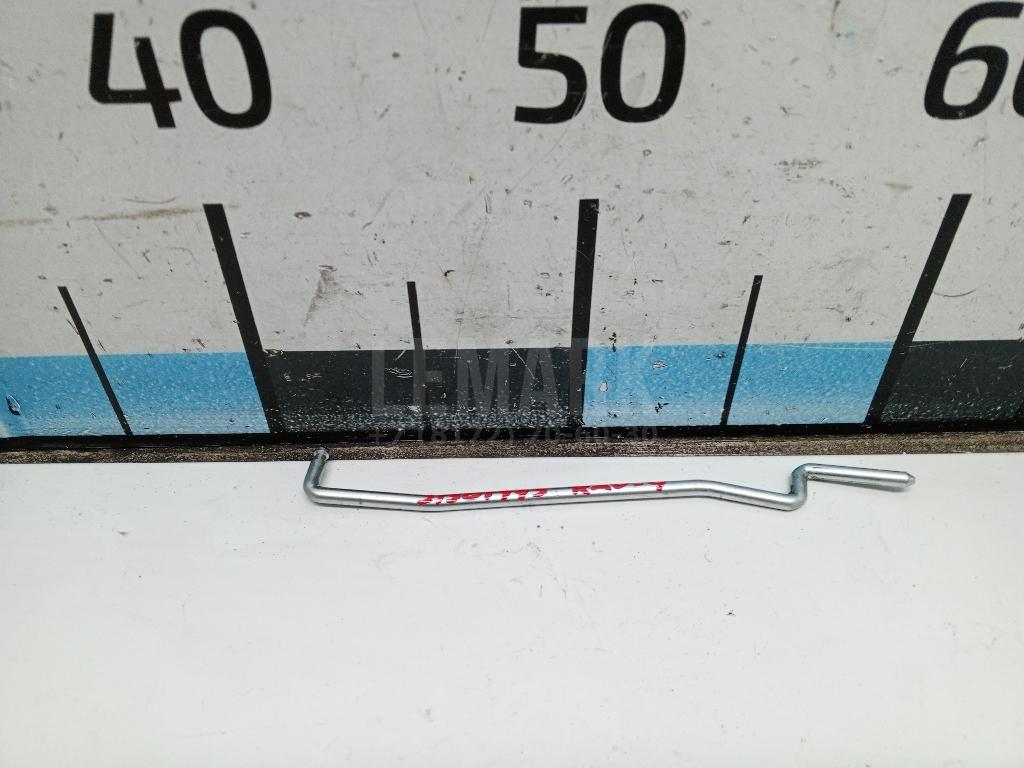 Тяга замка 6931242040 Toyota