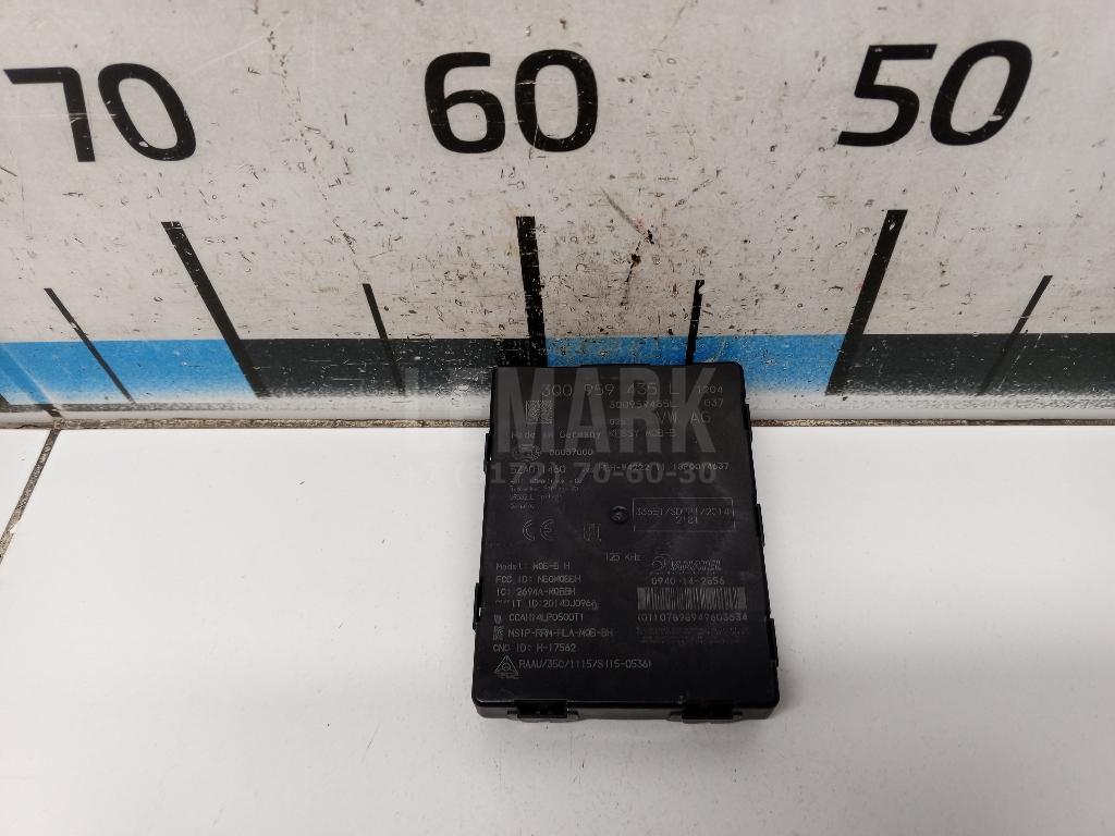 Блок электронный для  BMW 3-serie E92/E93 2006-2012