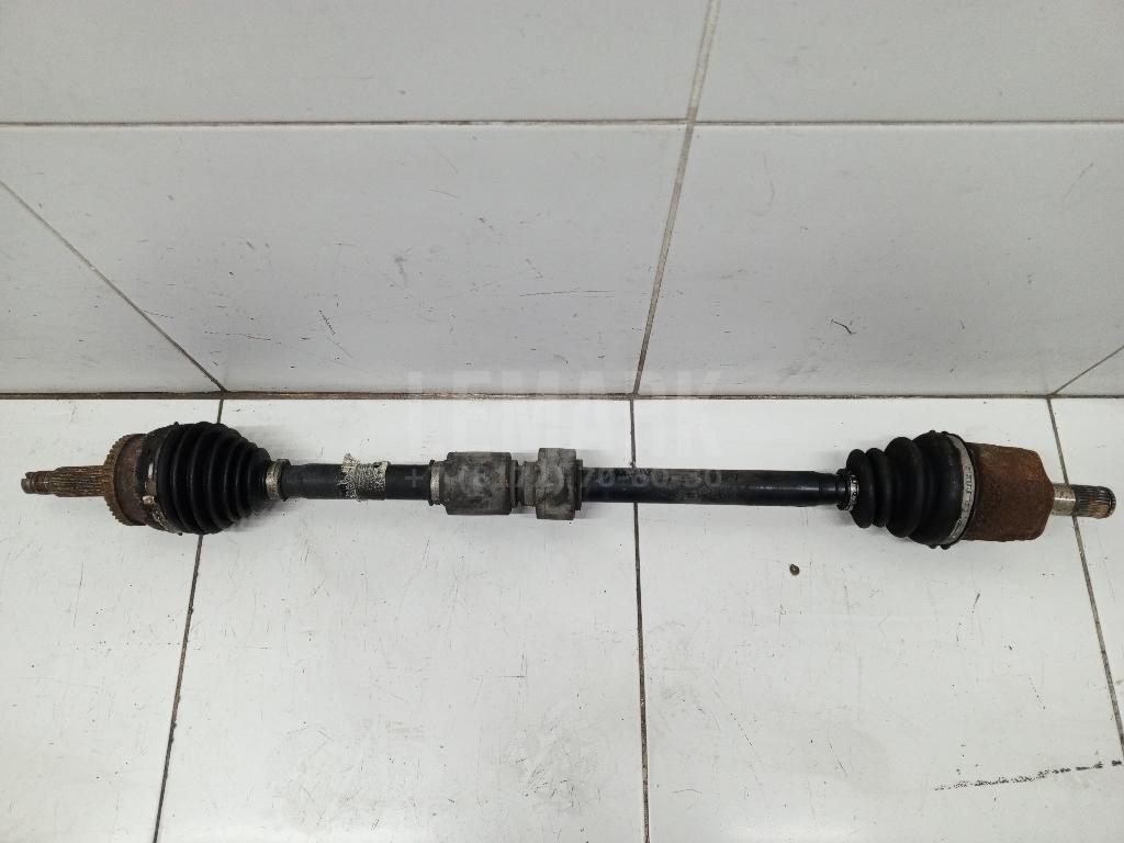 Полуось передняя правая 495001H211 Hyundai-Kia