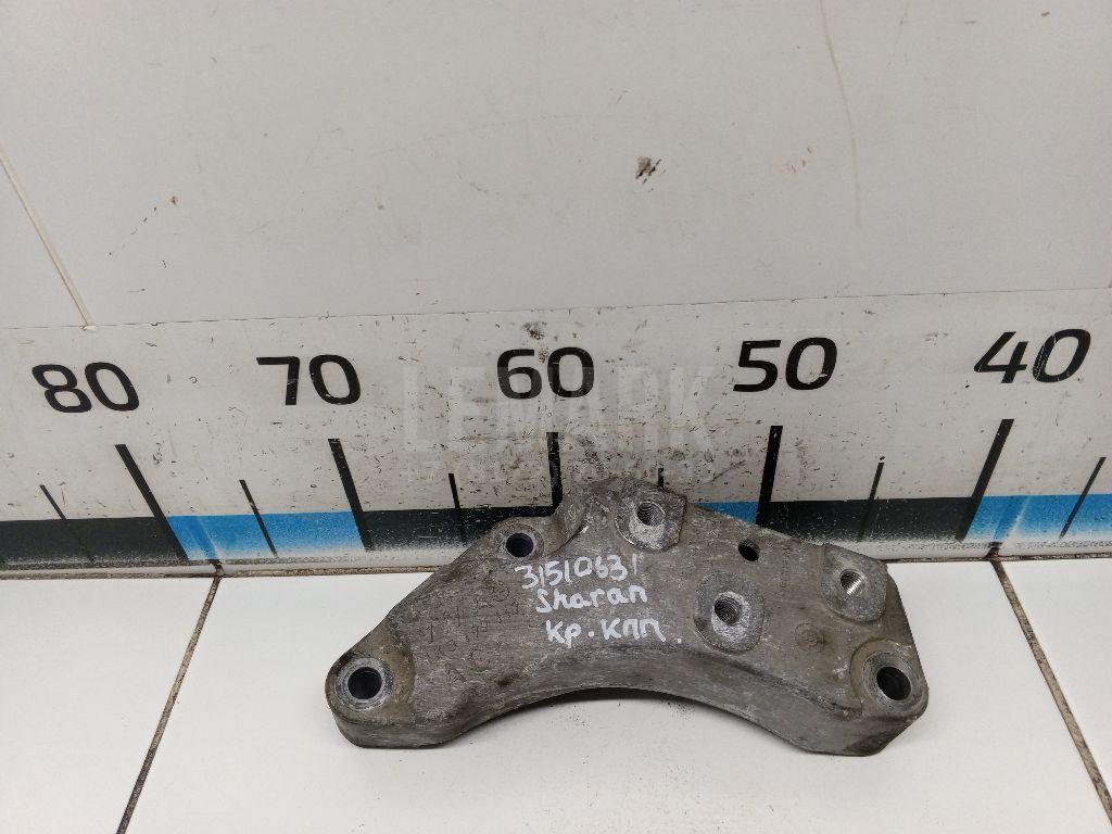 Кронштейн КПП левый 1K0199117CD VAG