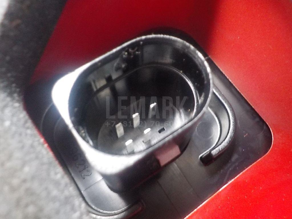 Фонарь задний внутренний правый для  BMW 1-serie E87/E81 2004-2011