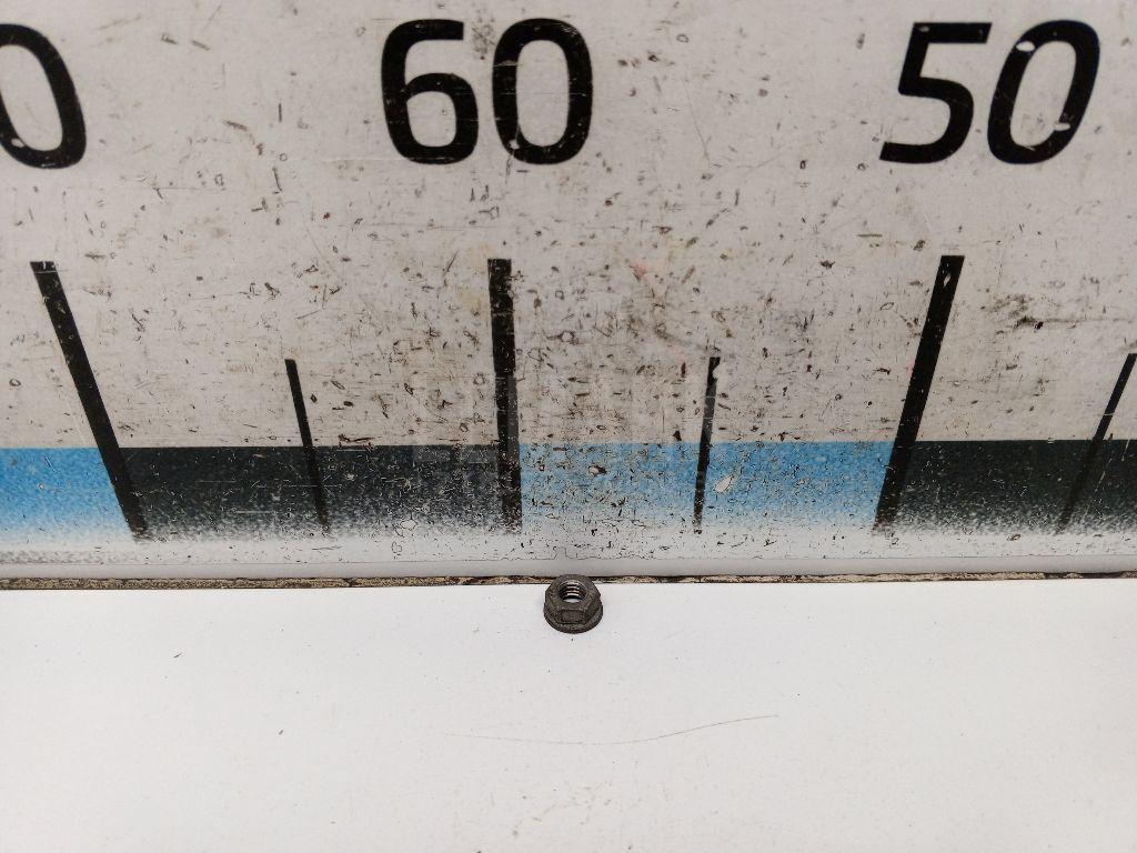 Гайка 1382621 Ford