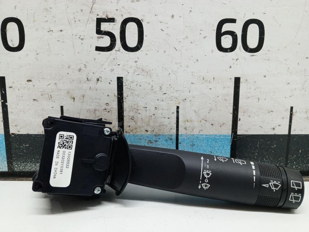 Переключатель стеклоочистителей 13305522 GM