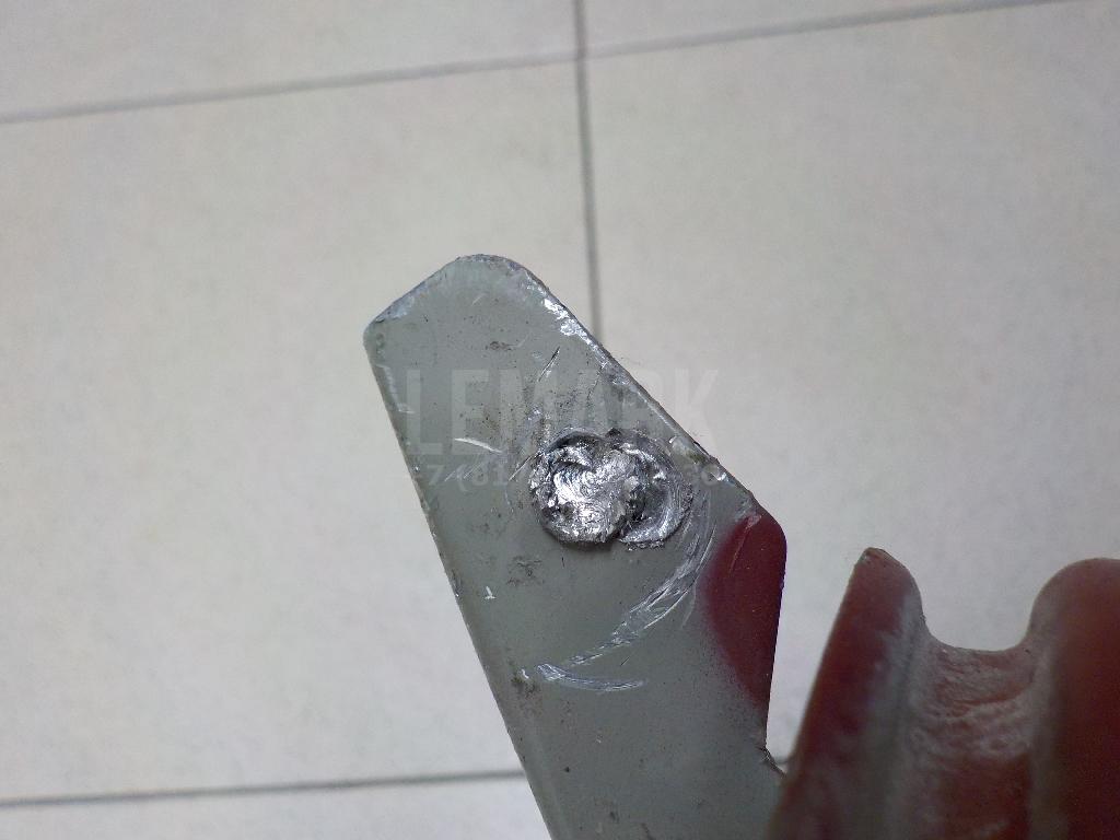 Лючок бензобака