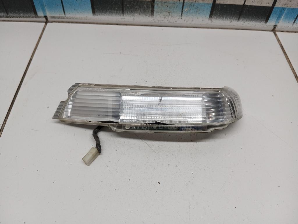 Повторитель в зеркало 7L6949102B VAG