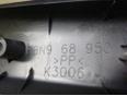 Обшивка двери багажника Mazda BBN9-68-950F