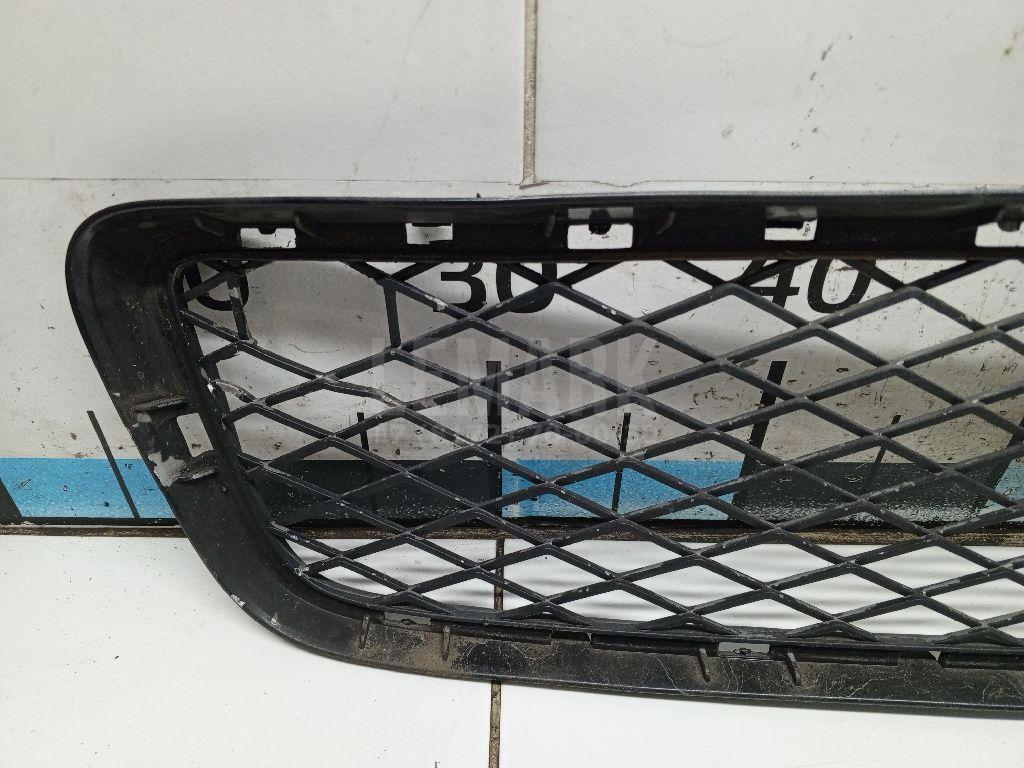 Решетка в бампер центральная для  Acura MDX 2007-2013