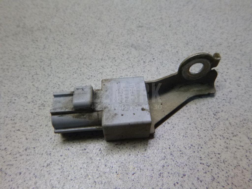 Конденсатор 9098004182 Toyota
