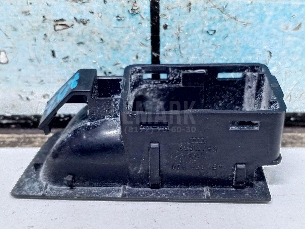 Накладка (кузов внутри) для  BMW 3-serie F30/F31/F80 2011-2020