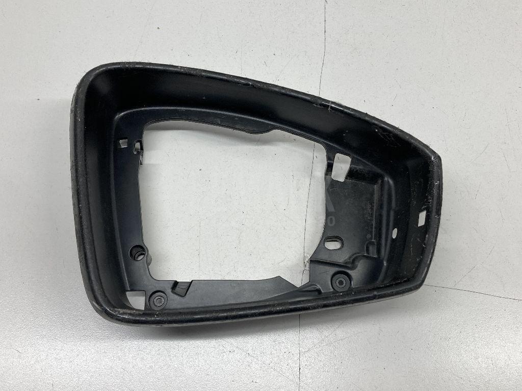Рамка зеркала правого 5NA857602A9B9 VAG