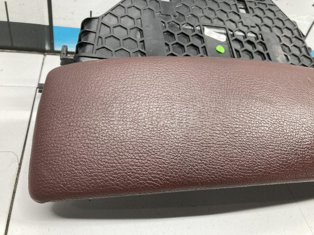 Подлокотник для  BMW X3 F25 2010-2017
