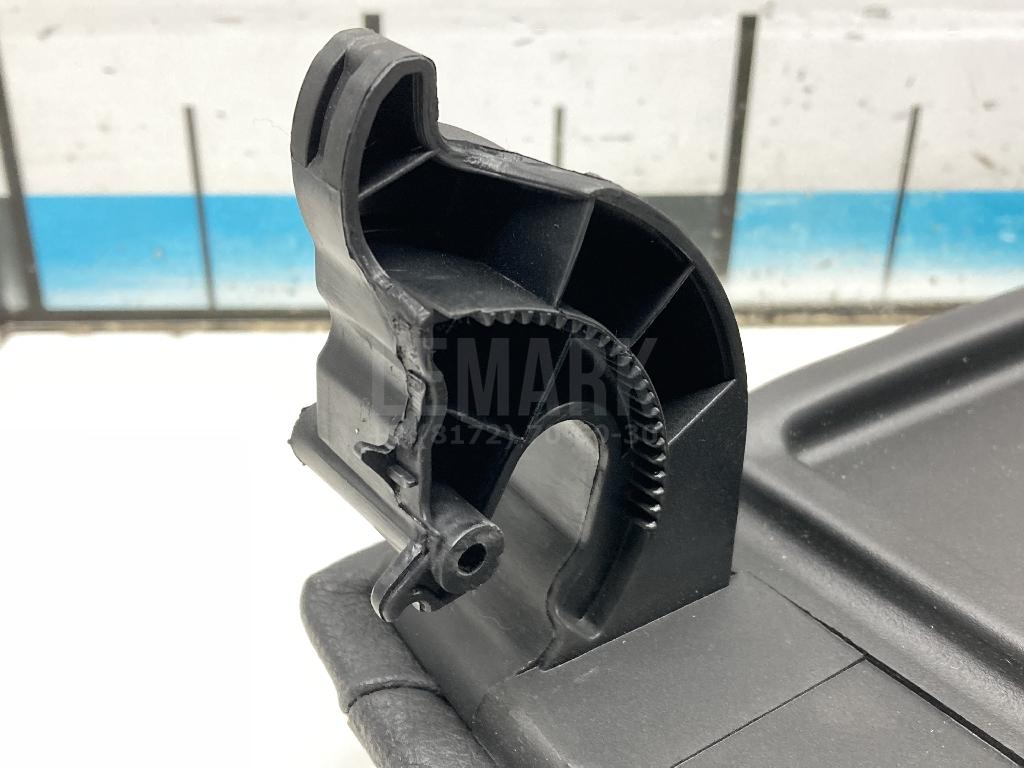 Подлокотник для  Audi A2 [8Z0] 2000-2005
