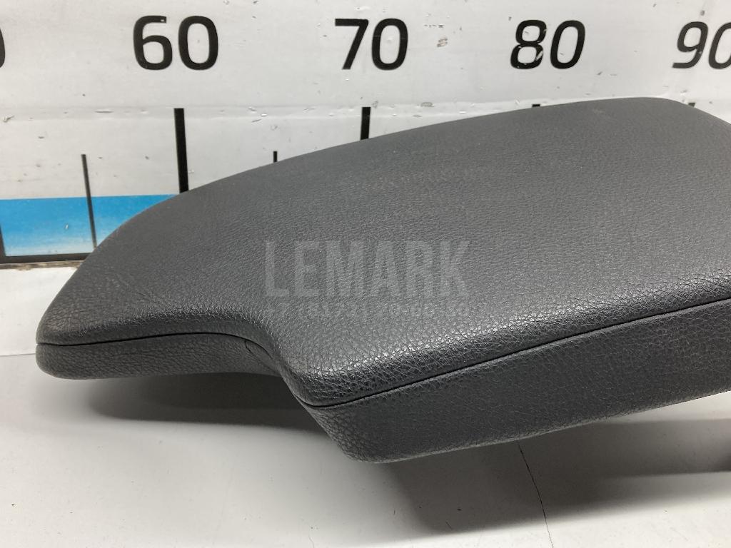 Подлокотник для  Audi A2 [8Z0] 2000-2005