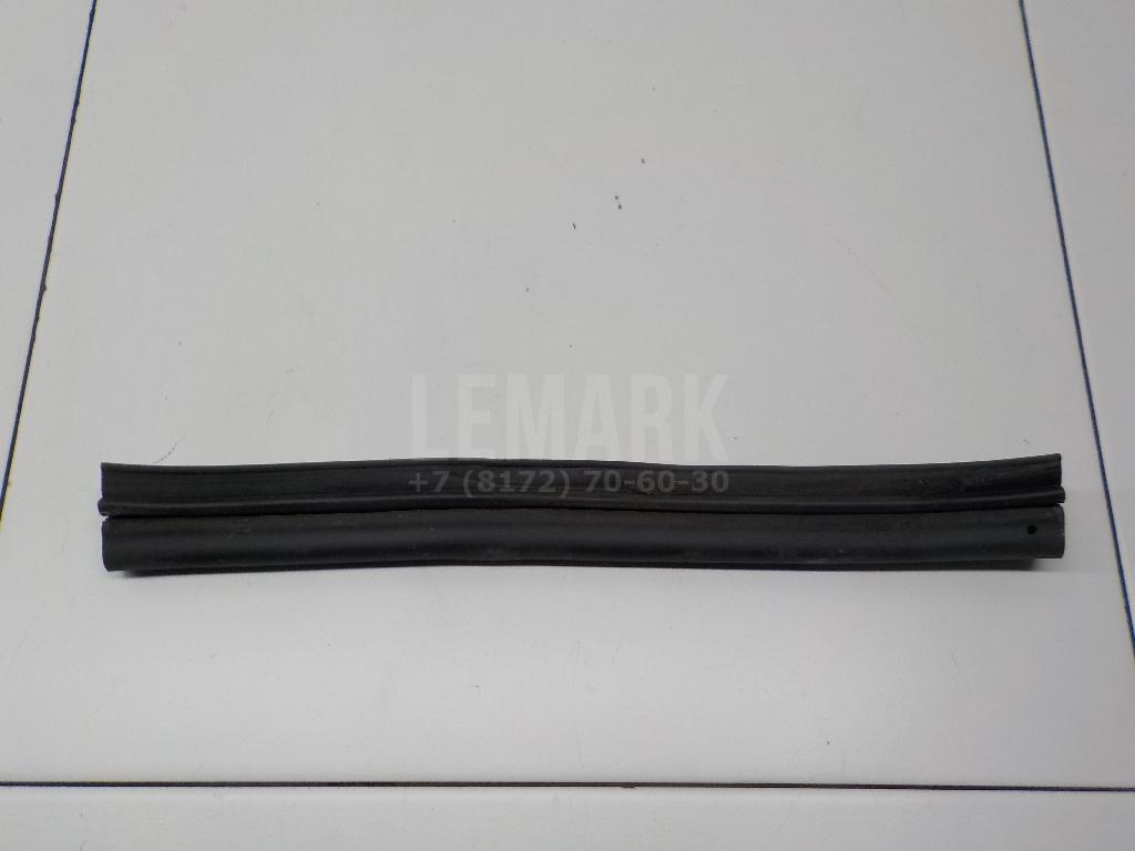 Уплотнитель капота для  BMW i3 (I01) 2013-2022