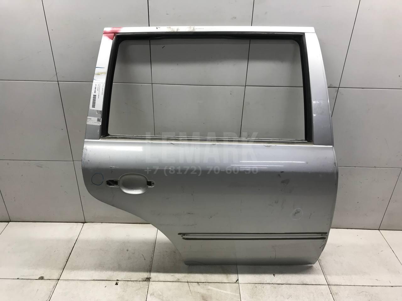 Дверь задняя правая 1U9833056 VAG