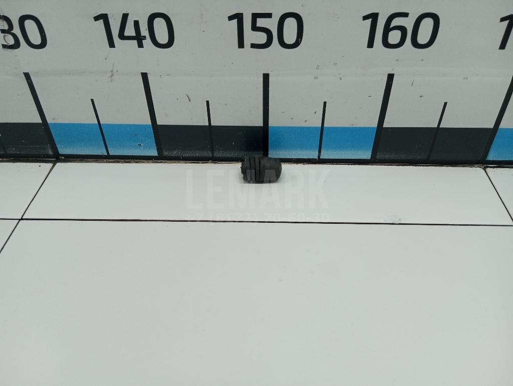 Отбойник крышки багажника 357827500 VAG