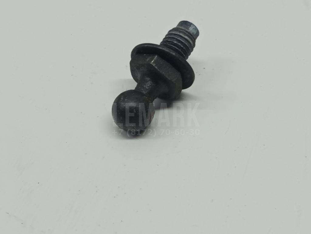 Крепеж газового упора для  BMW 1-serie E82/E88 2007-2013