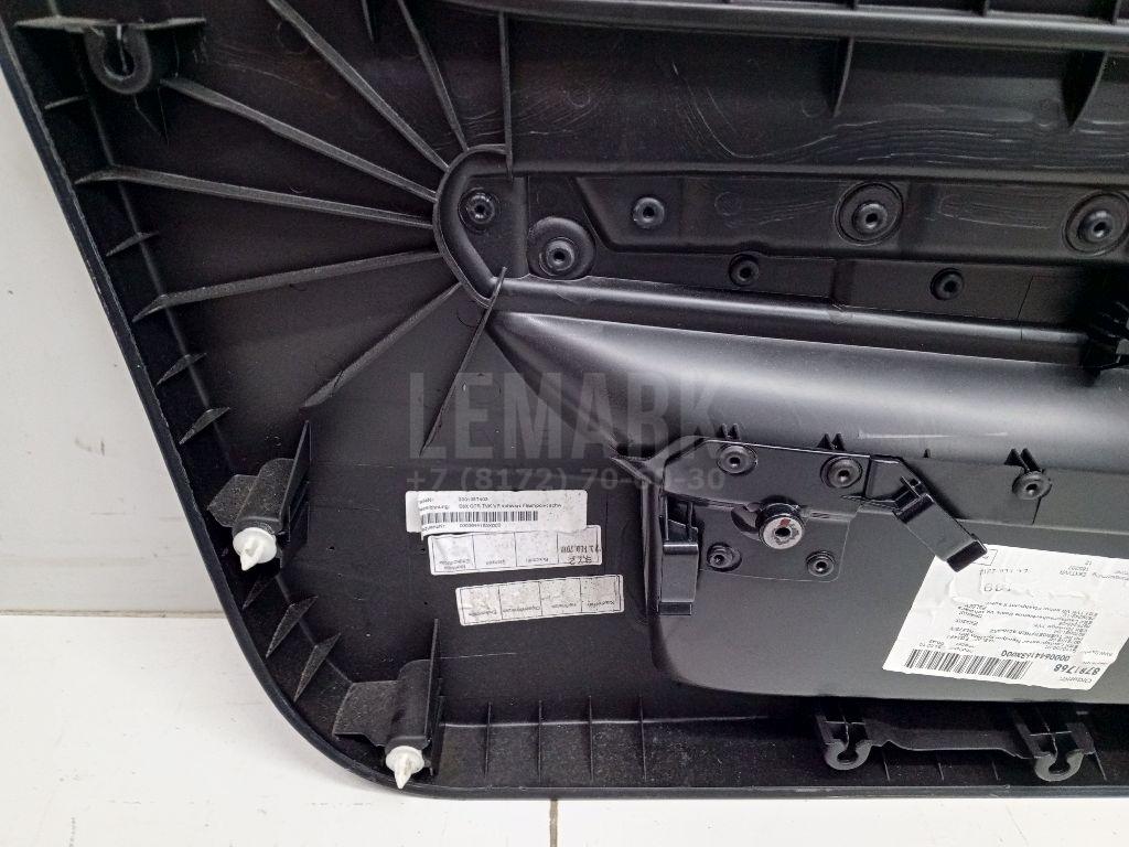 Обшивка двери передней правой для  BMW X6 G06 2019