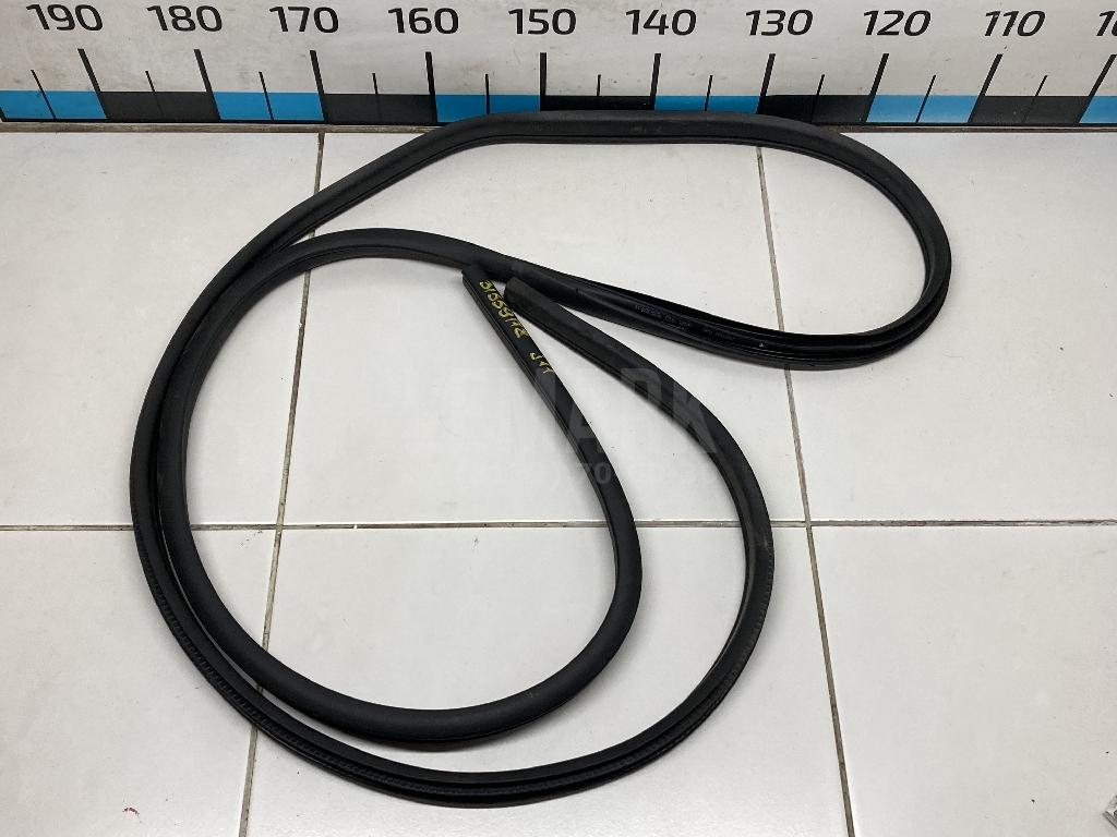 Уплотнитель (внутри) 76922HL00A Nissan