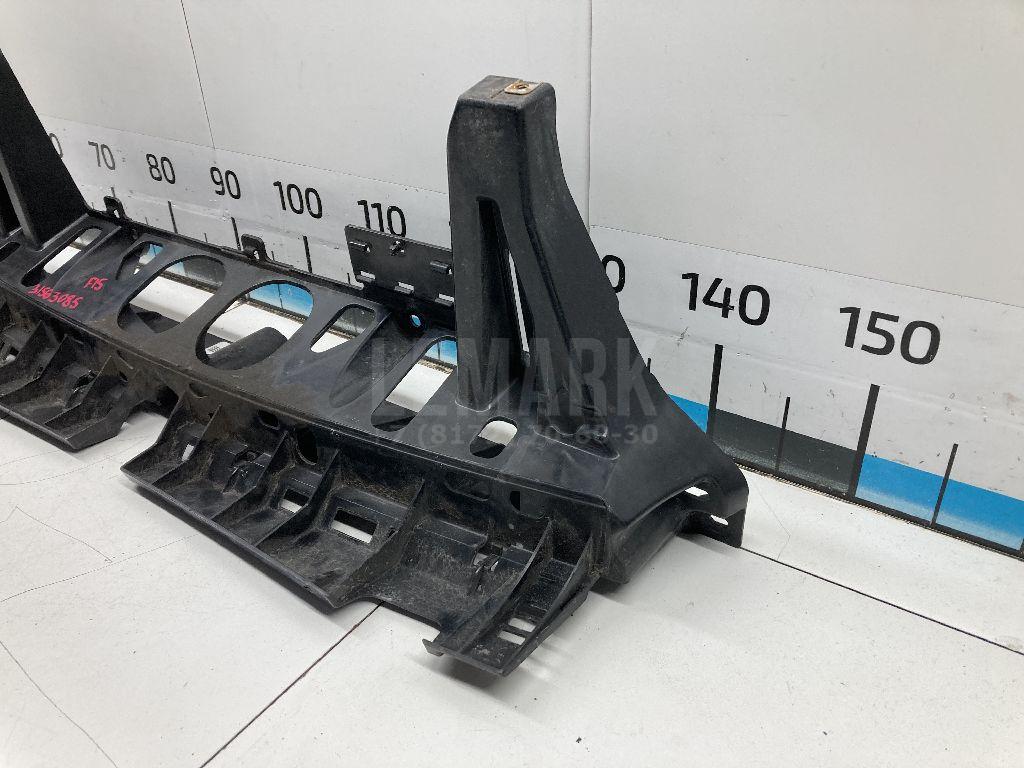 Кронштейн заднего бампера для  BMW X3 E83 2004-2010