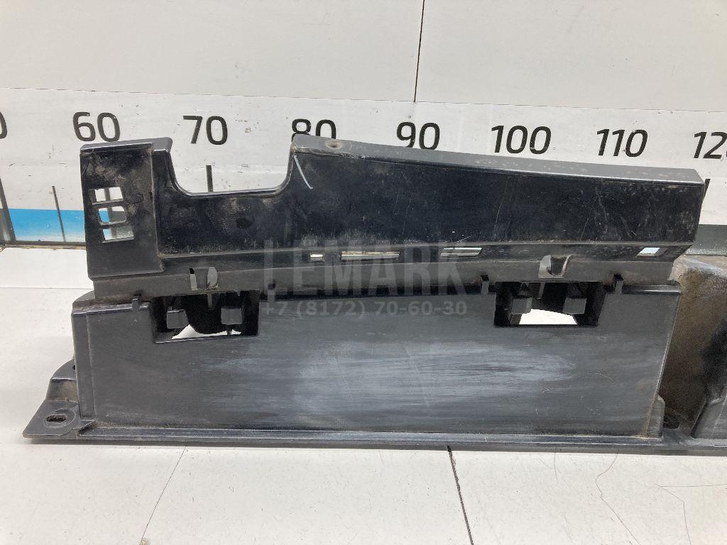 Кронштейн заднего бампера для  BMW X3 E83 2004-2010
