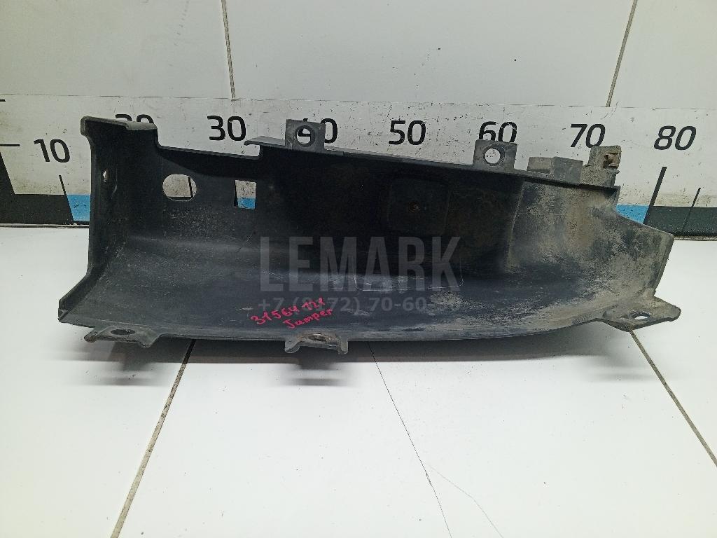 Накладка заднего бампера правая для  Ford Focus II 2005-2008