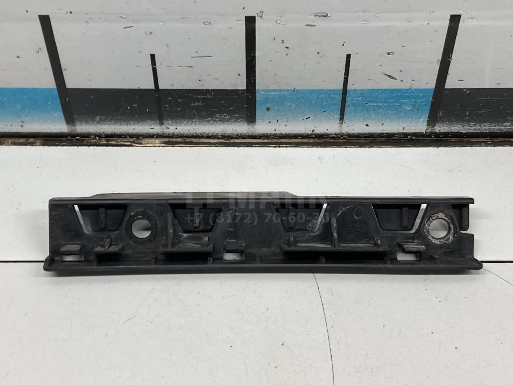 Кронштейн накладки на порог (наружней) для  BMW X1 E84 2009-2015