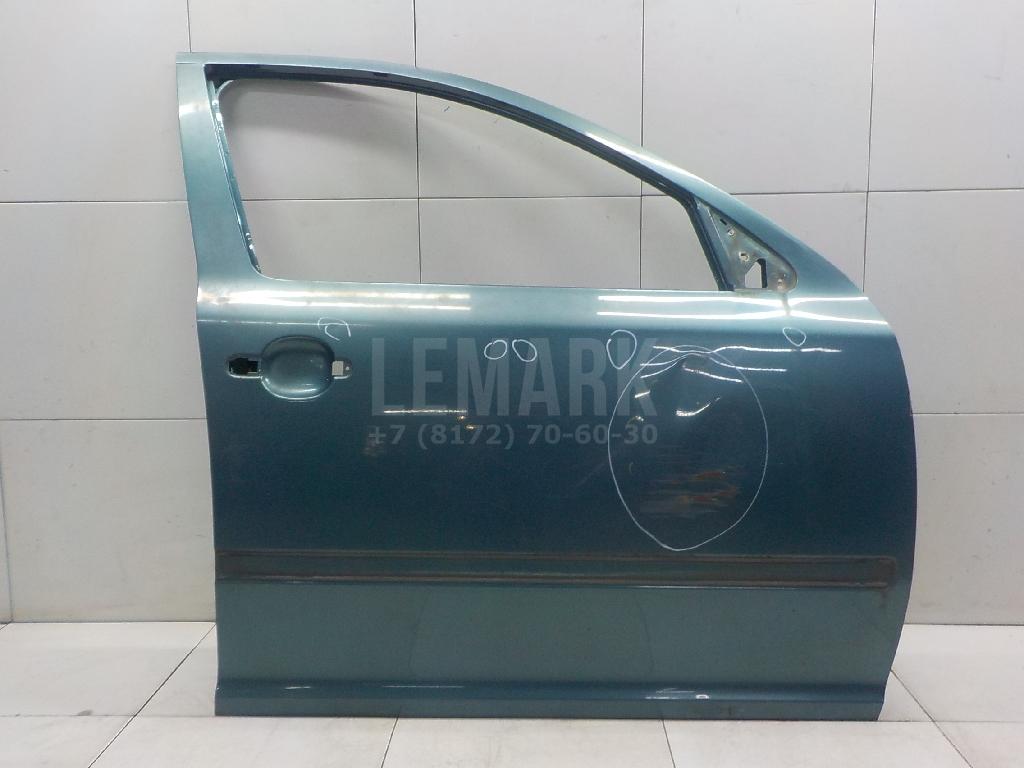 Дверь передняя правая 1Z0831056 VAG