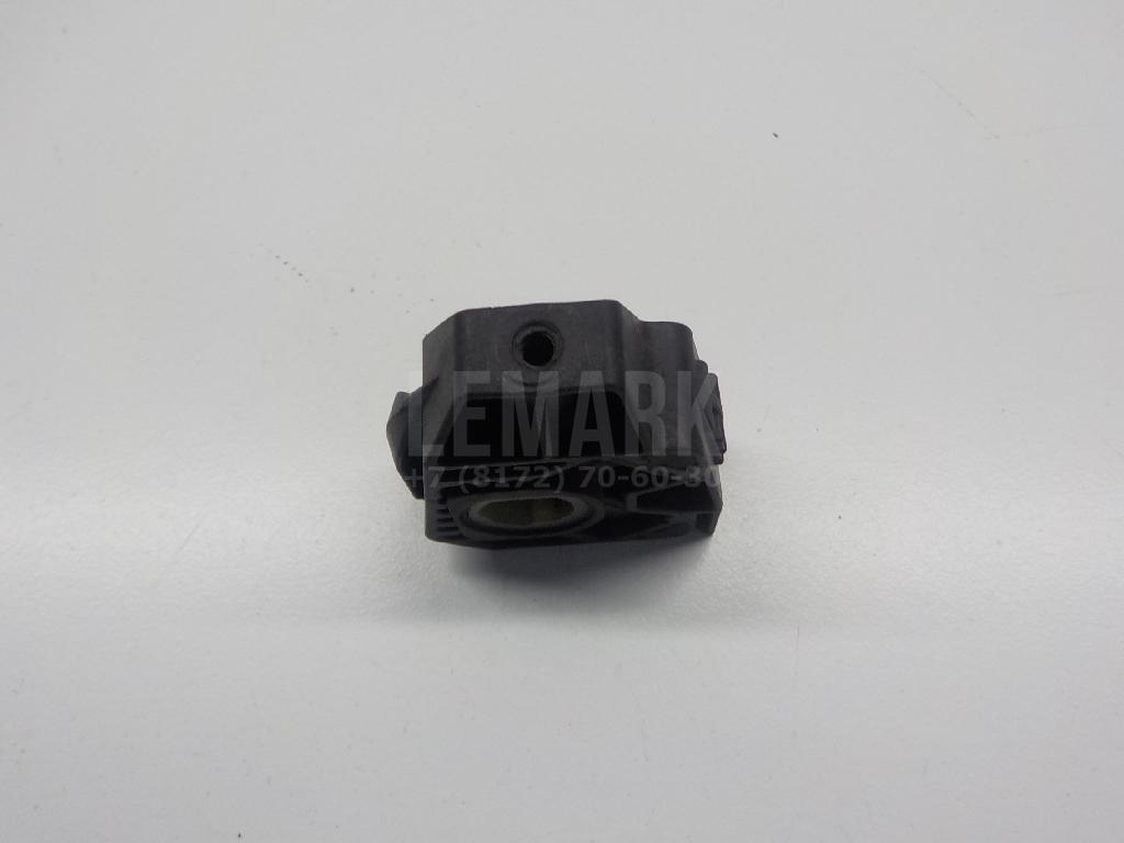 Кронштейн радиатора для  BMW X5 E70 2007-2013