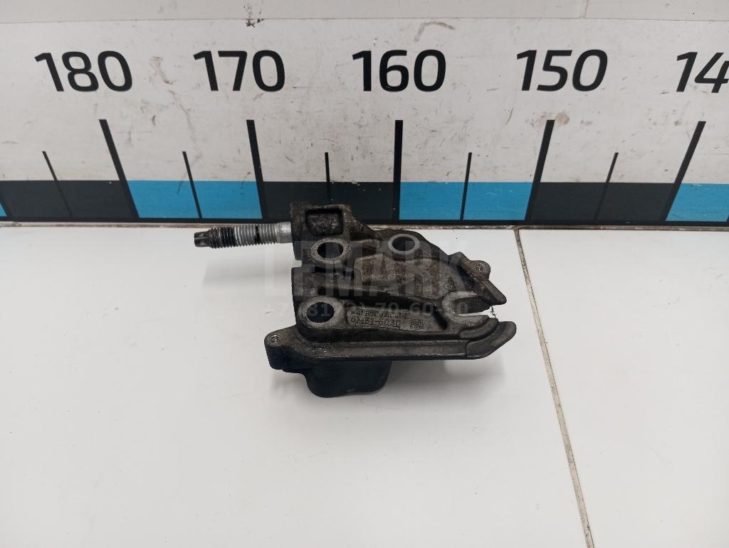 Кронштейн двигателя правый 6M516030BA Ford