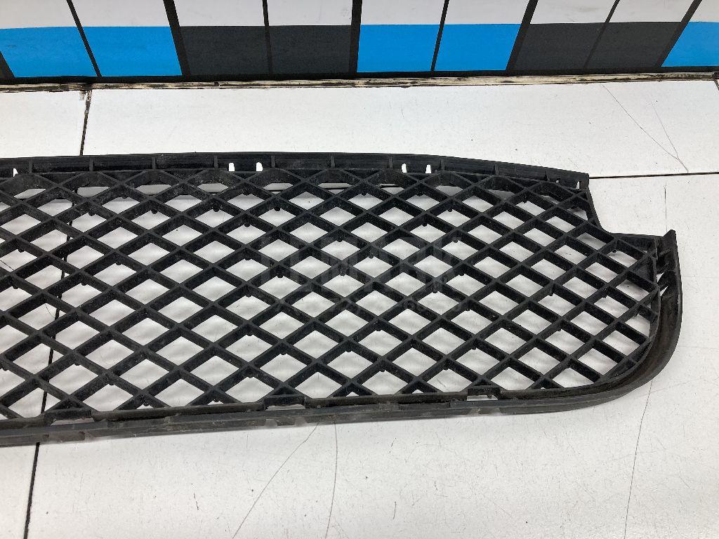 Решетка в бампер центральная для  BMW 4-serie F32/F33/F82 2012-2020