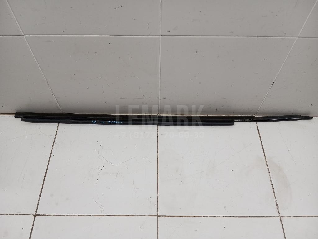 Накладка стекла переднего левого для  BMW 7-serie F01/F02 2008-2015