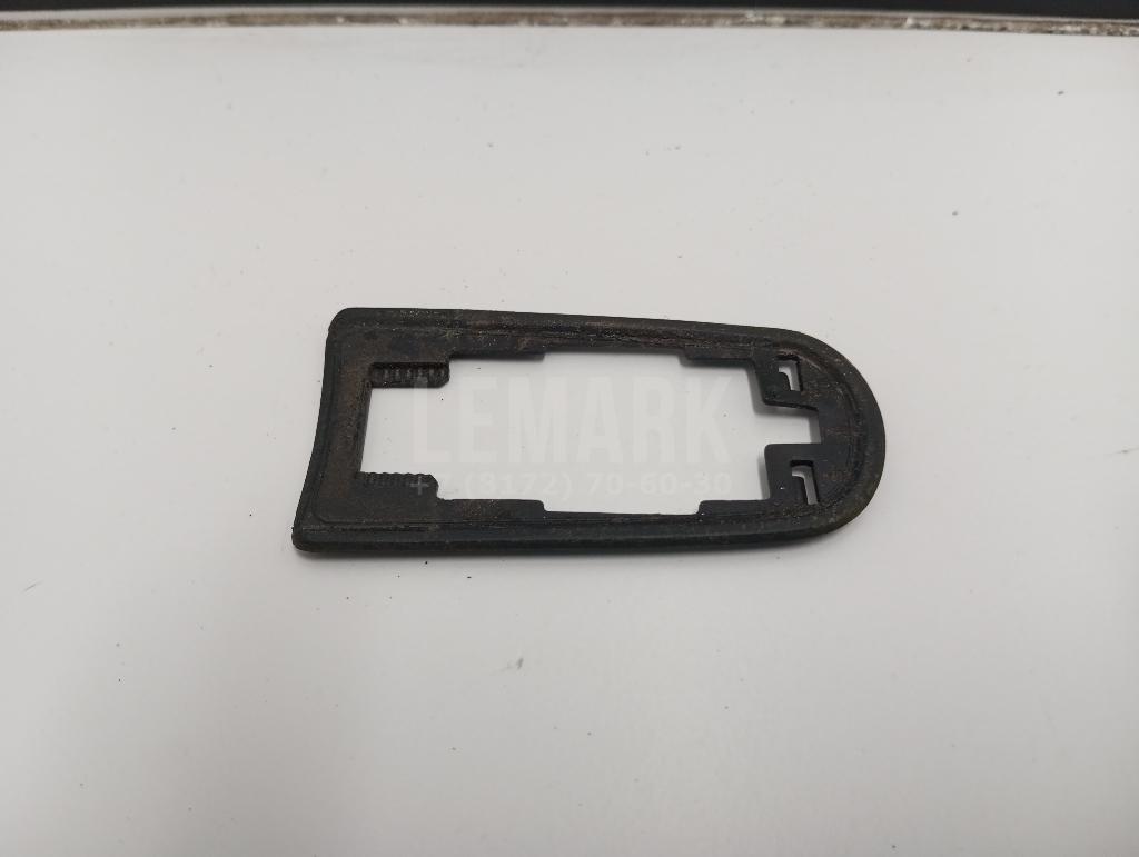 Прокладка ручки двери 1309643 Ford