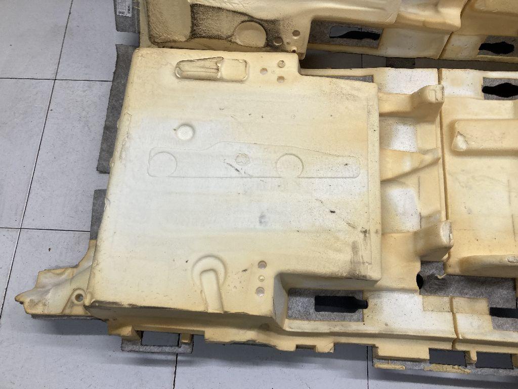 Покрытие напольное (ковролин) для  BMW X1 F48 2014-2022