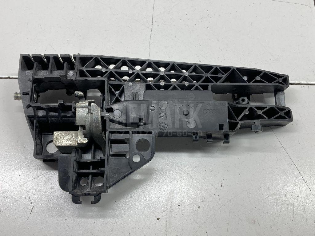 Кронштейн ручки для  BMW 3-serie E92/E93 2006-2012