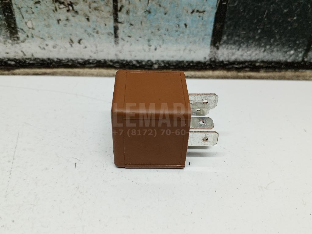 Реле 13125543 GM